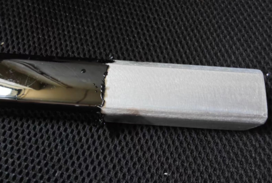 博萊富爾鋁材脫漆劑 對(duì)比圖